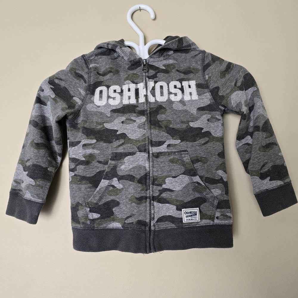 OshKosh BGosh Kids Camouflage Hoodie Size 5T